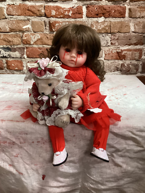 Laura's Spooky Hollow Dolls