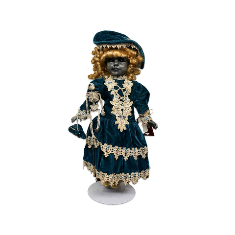 Laura’s Spooky Salem Hollow Doll