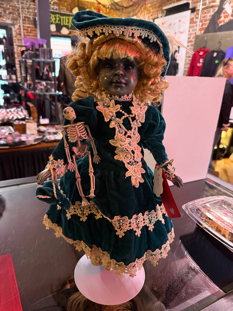 Laura’s Spooky Salem Hollow Doll