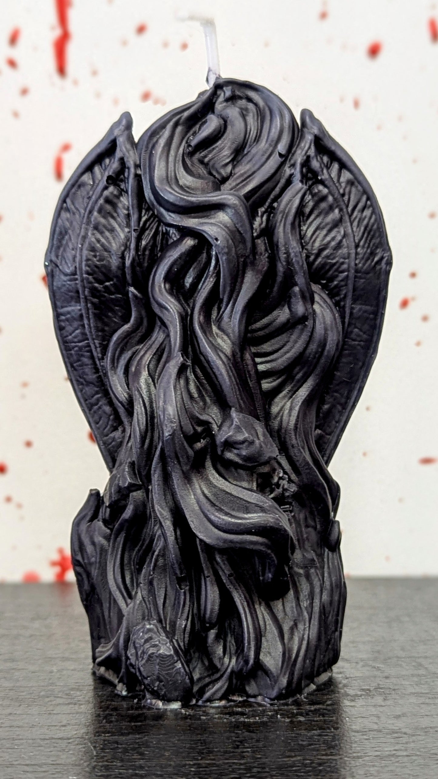 Vela moldeada Lilith de Susan Schomig's Creations