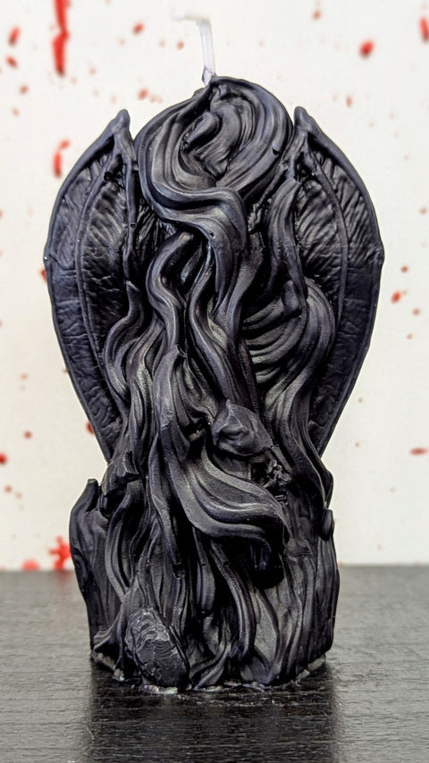 Vela moldeada Lilith de Susan Schomig's Creations
