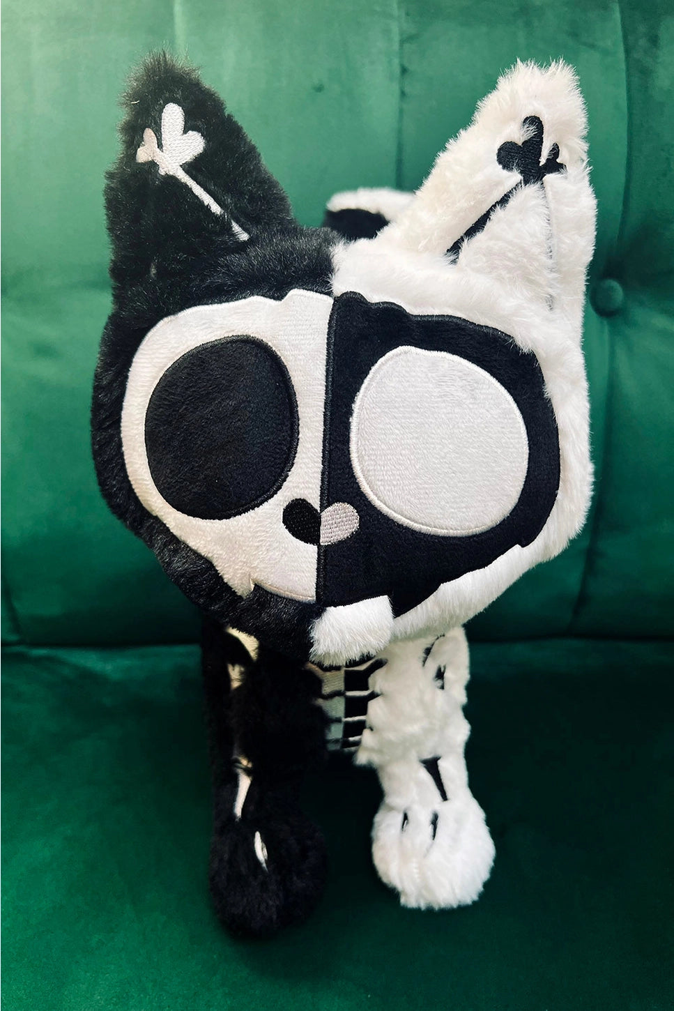 Peluche de gatito dividido de Vampire Freaks