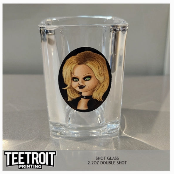 Vaso de chupito de la novia de Chucky de Teetroit
