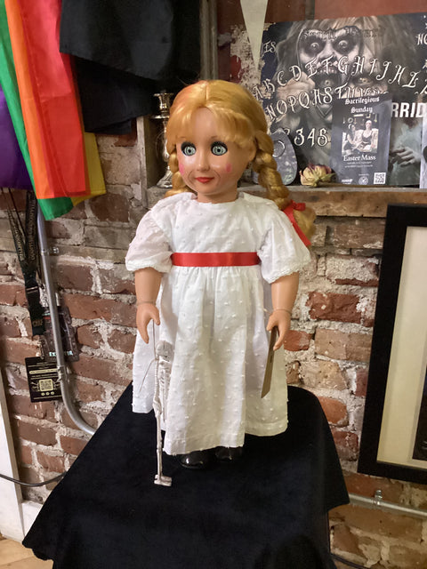 Laura's Spooky Hollow Doll Annabelle
