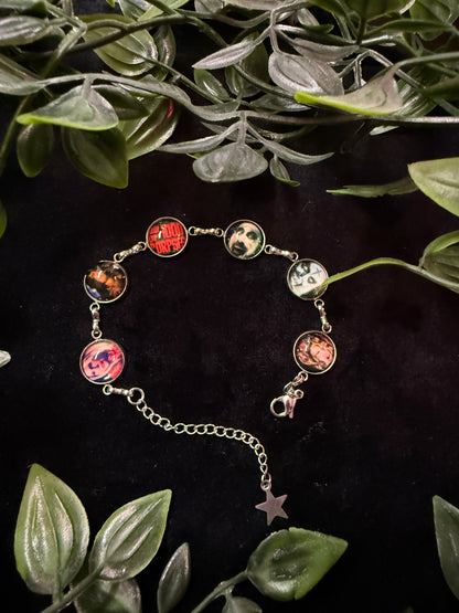 Graveyard Offerings Casa de los 1000 Cadáveres Pulsera