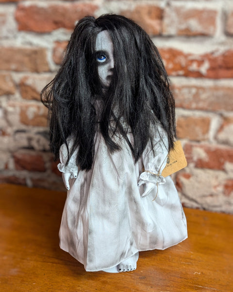 Laura's Spooky Hollow Dolls