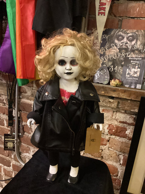 Laura's Spooky Hollow Doll Tiffany