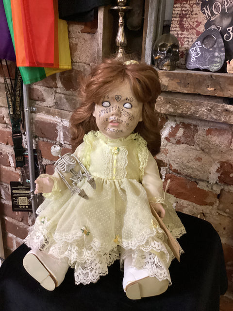 Laura's Spooky Hollow Doll Meredith
