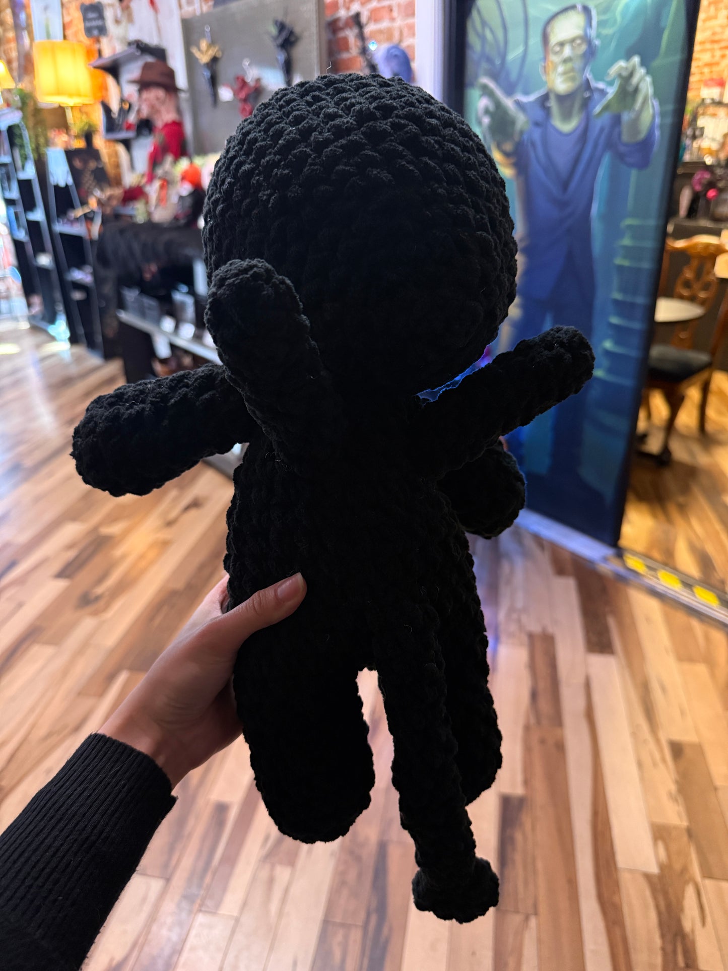 Peluche alienígena calaveras rebeldes
