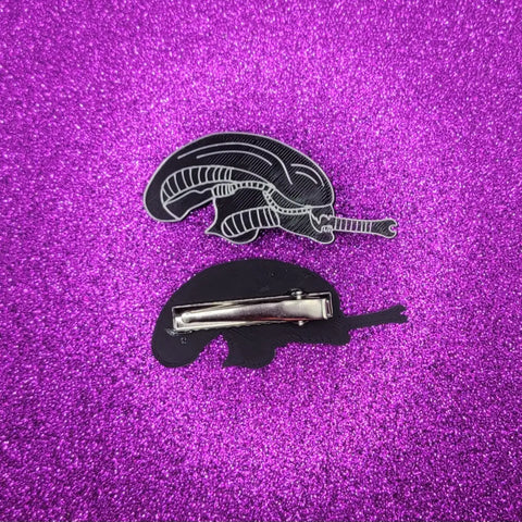 Printy Vibes Alien Hair Clip