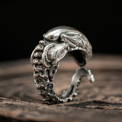 Anillo Alien Xenomorfo