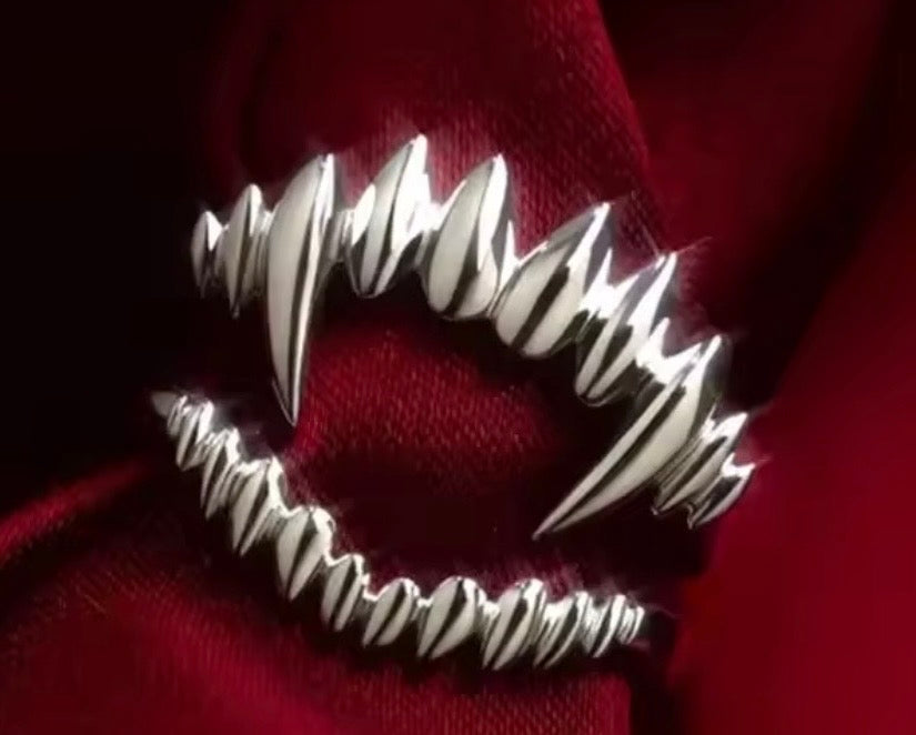 Teeth Ring Set